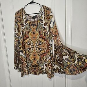 Lavanya Woman 3X Boho Paisley Bell Sleeve Tunic Top Plus